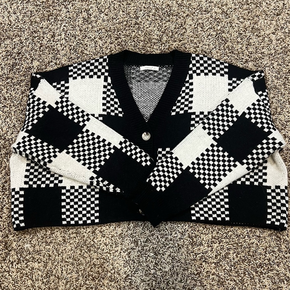 Cropped cardigan